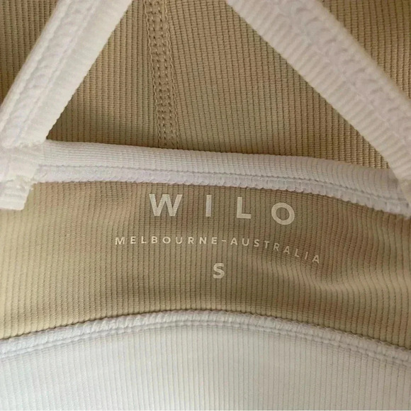 Wilo the Label Women’s Ribbed Sports Bra and Swift Short Clay Set Small - Picture 3 of 12